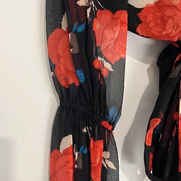 Club Monaco Floral Wrap Top - Picture 3 of 4